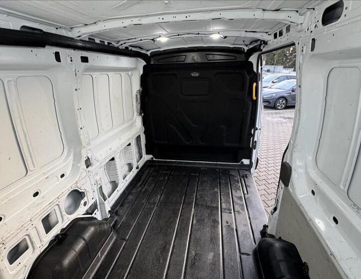 Ford Transit 9
