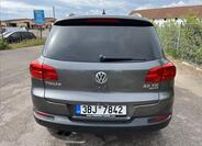 Volkswagen Tiguan 7