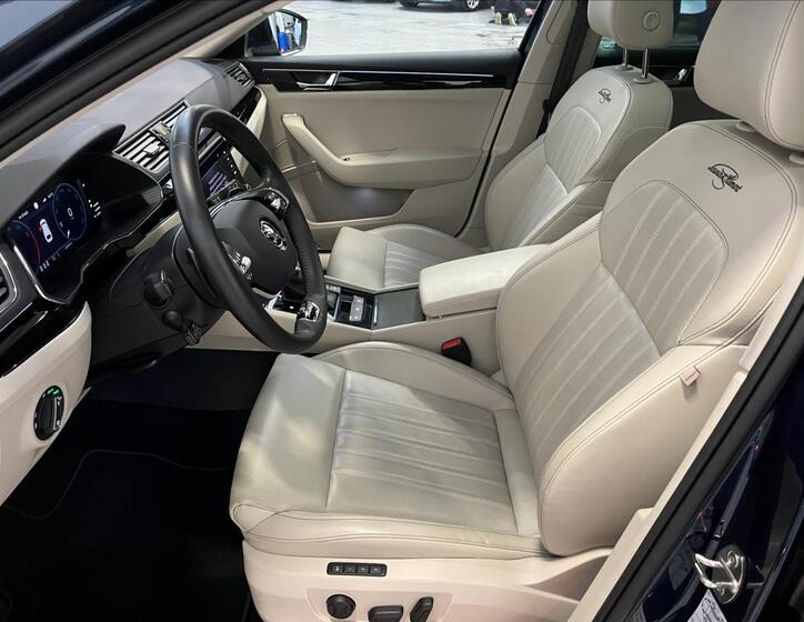 Škoda Superb 21