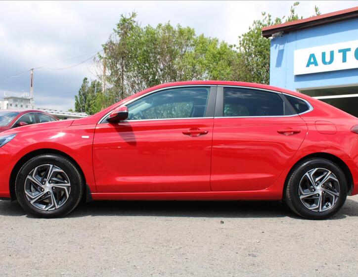 Hyundai i30 8