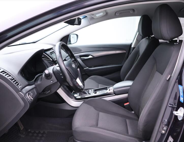Hyundai i40 10