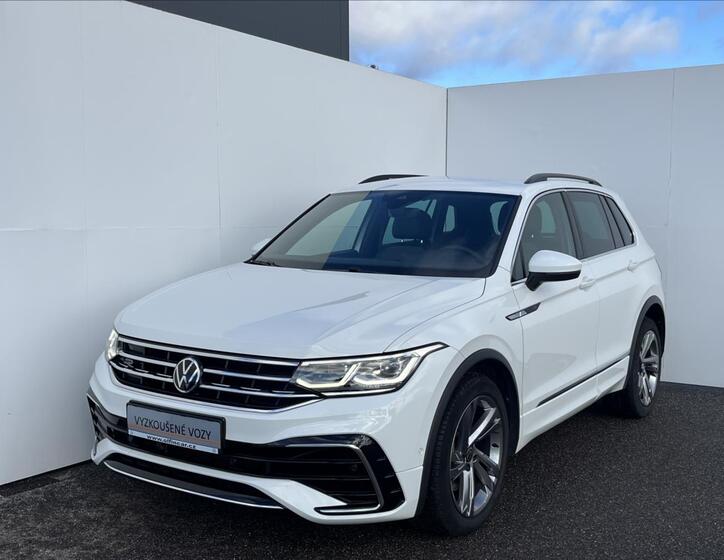 Volkswagen Tiguan 1