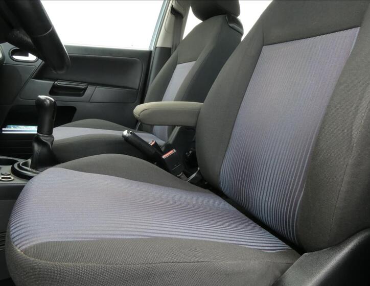 Ford Fusion 22