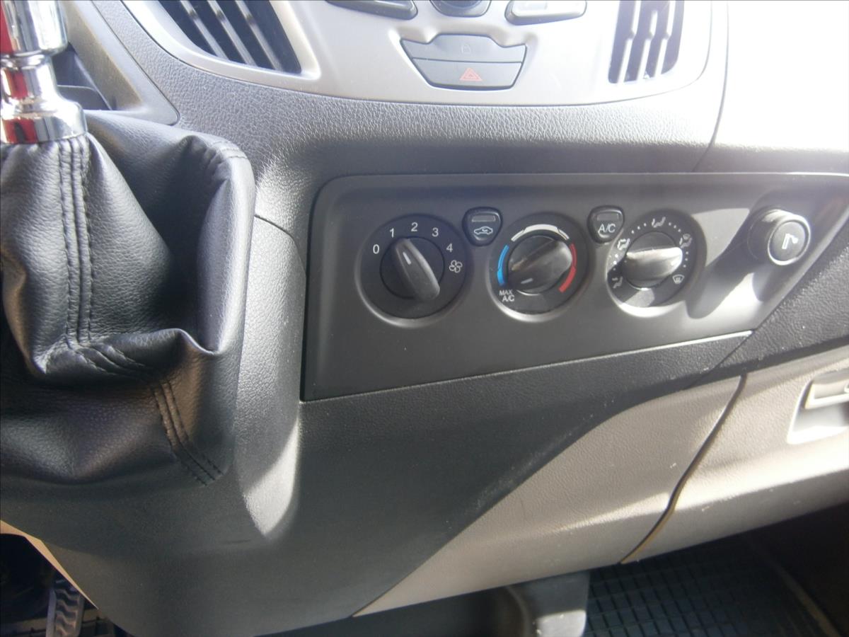 Ford Tourneo Custom
