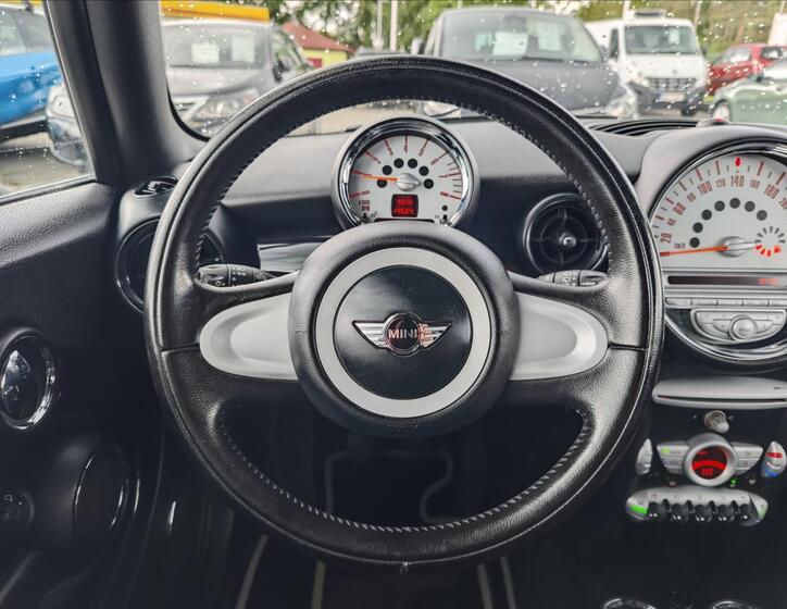Mini Clubman 17