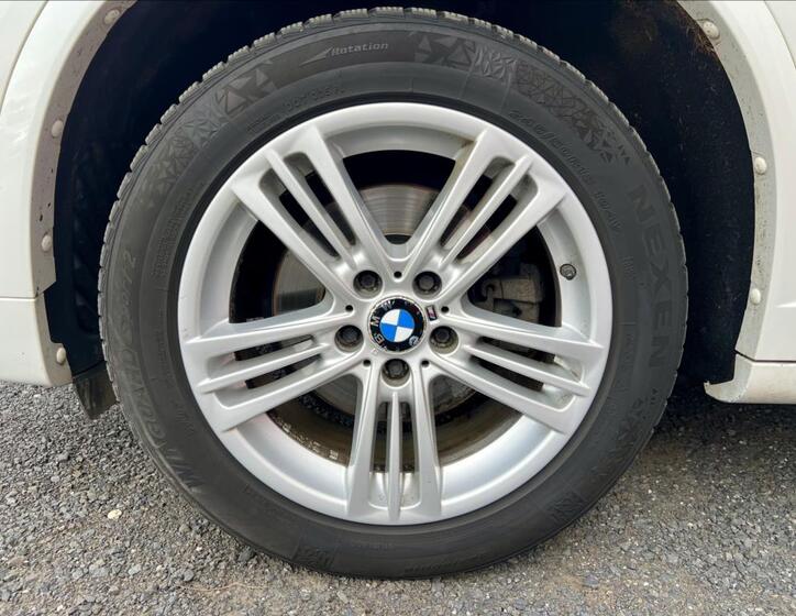 BMW X4 42