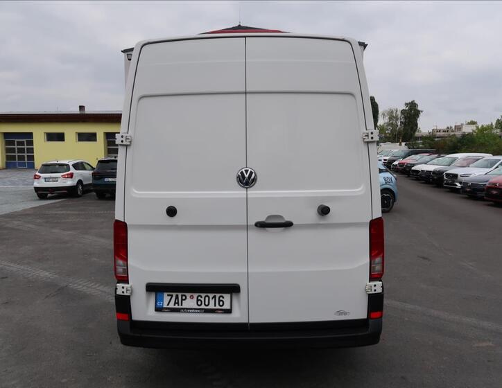 Volkswagen Crafter 8