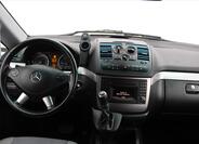 Mercedes-Benz Viano 16
