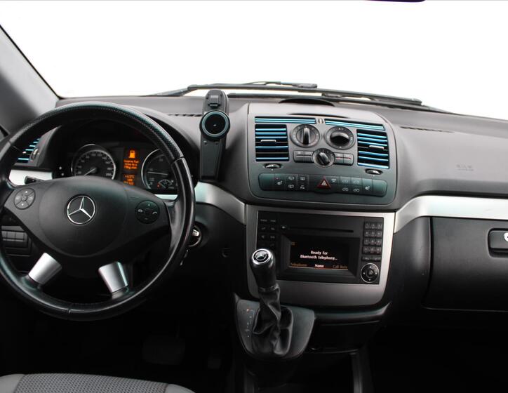 Mercedes-Benz Viano 16