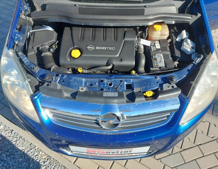 Opel Zafira 32