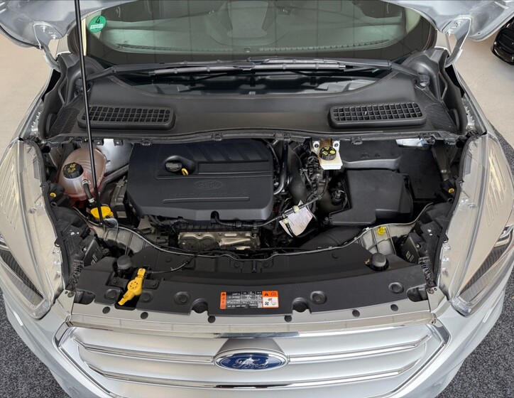 Ford Kuga 28