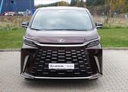 Lexus LM 350h 3