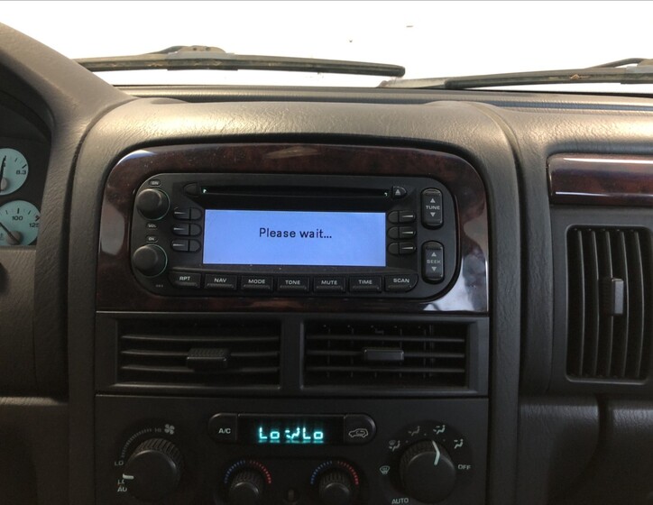 Jeep Grand Cherokee 23