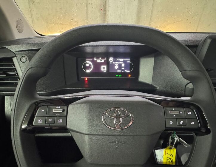 Toyota ProAce 14