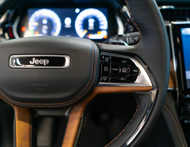 Jeep Grand Cherokee 22