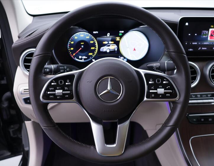 Mercedes-Benz GLC 25