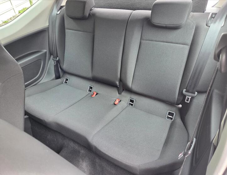 Volkswagen up! 10