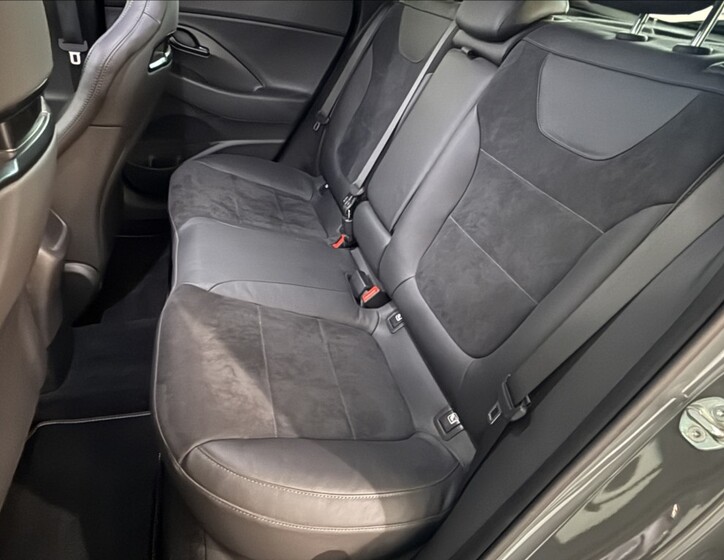Hyundai i30 8