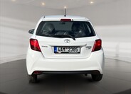 Toyota Yaris 5