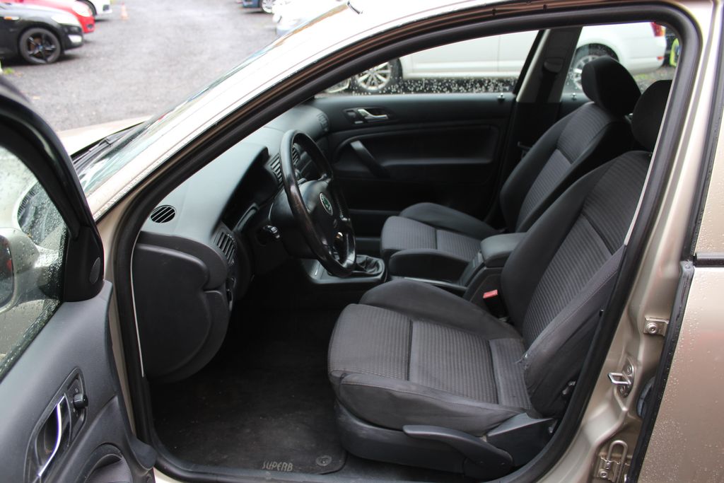 Škoda Superb