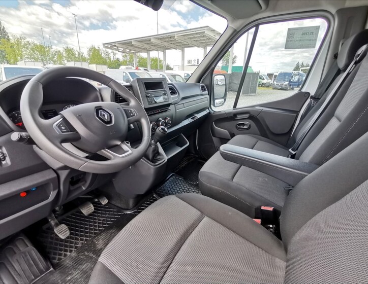 Renault Master 6
