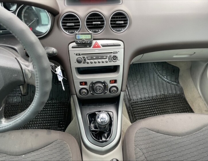 Peugeot 308 10