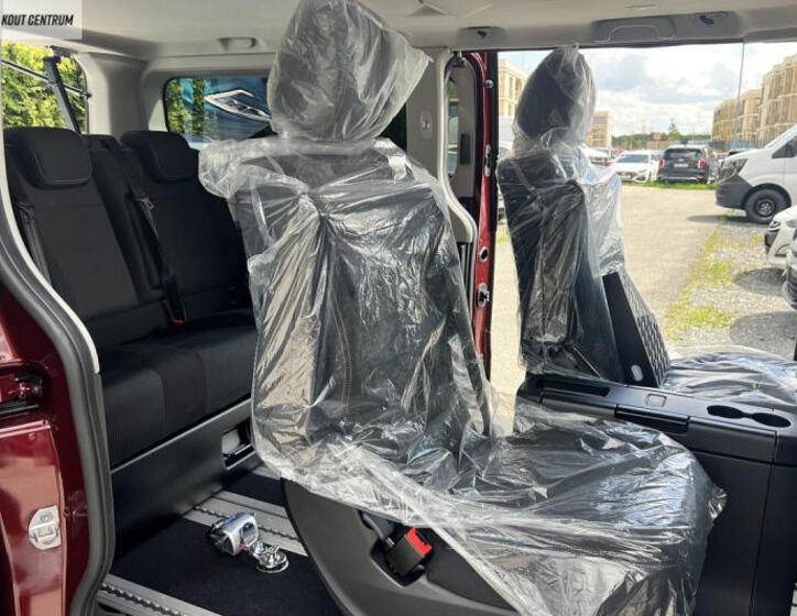 Renault Trafic 4