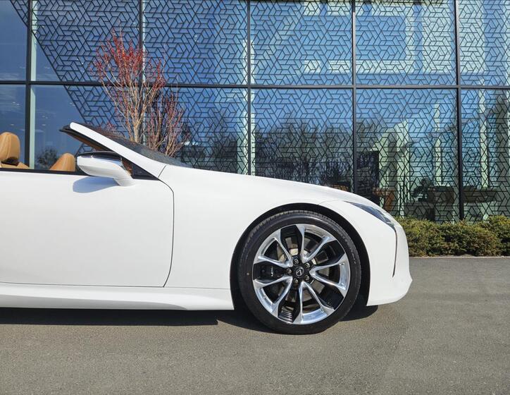 Lexus LC 500 7