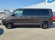 Volkswagen Caravelle 2