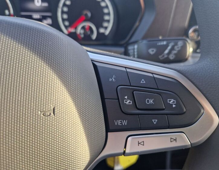 Volkswagen Caddy 23