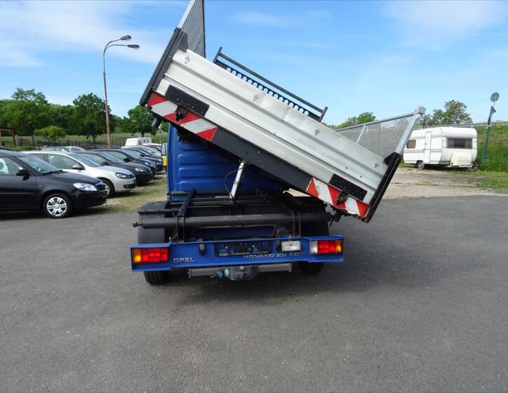 Opel Movano 13