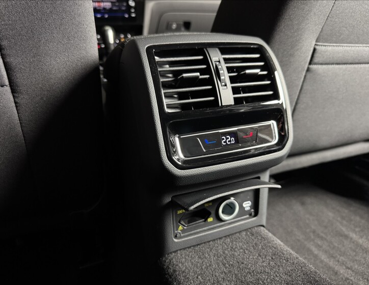 Volkswagen Passat 16
