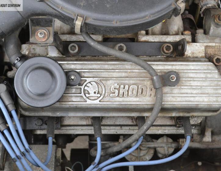 Škoda Favorit 23