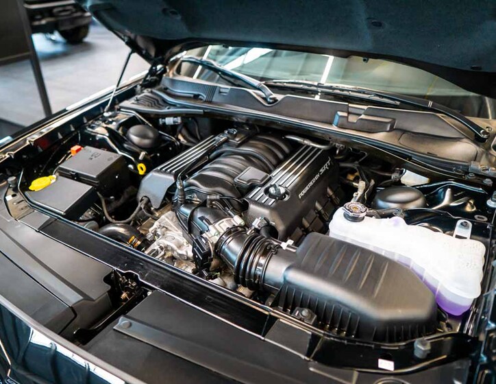 Dodge Challenger 38