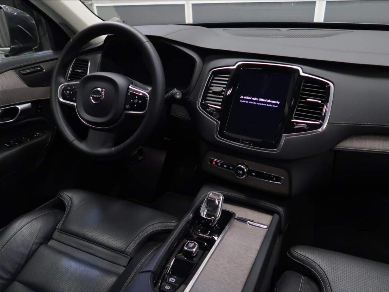 Volvo XC90 14