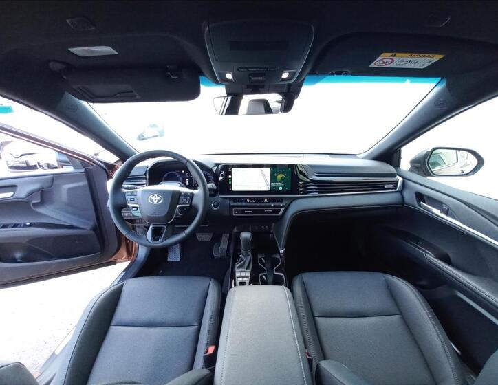 Toyota Camry 10