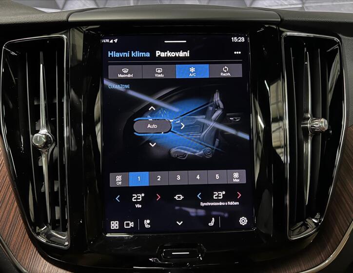 Volvo XC60 26