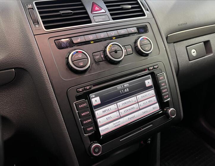 Volkswagen Touran 7