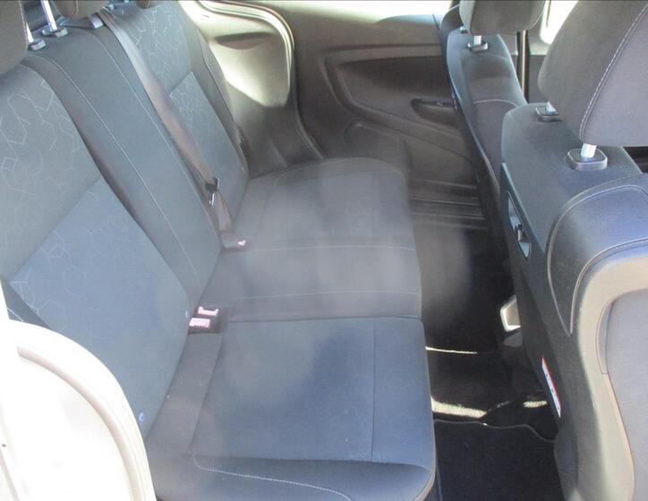 Ford B-MAX 13