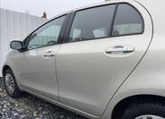 Toyota Yaris 18