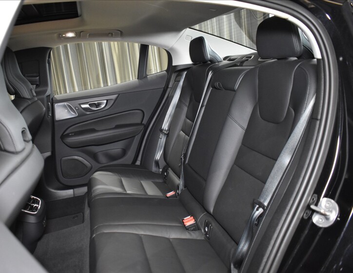 Volvo S60 9