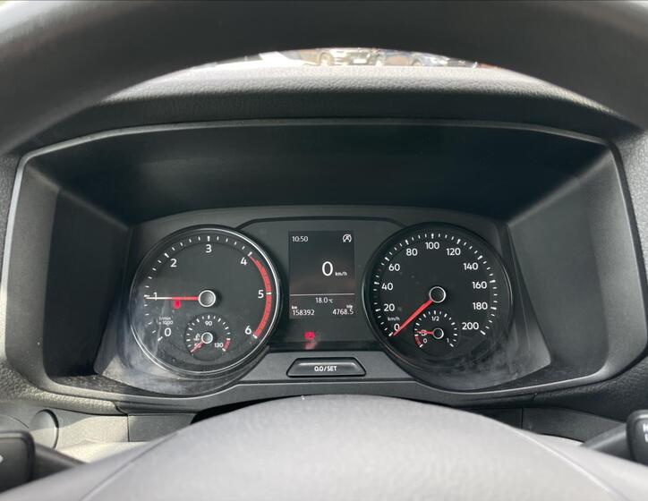 Volkswagen Crafter 9