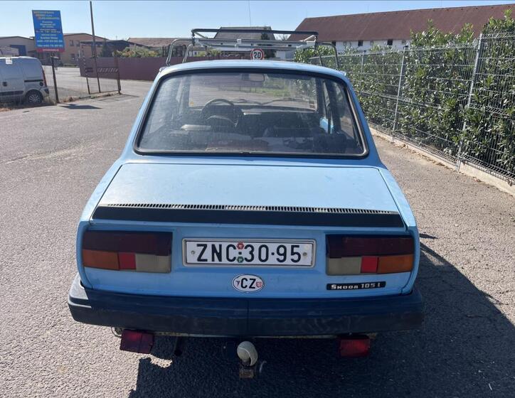 Škoda 105 7