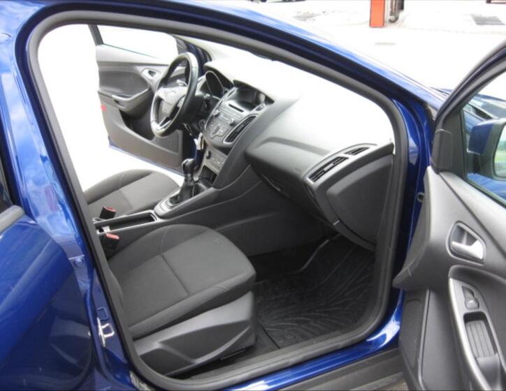 Ford Focus 12