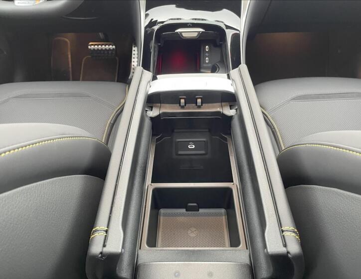 Mercedes-Benz GLC 11