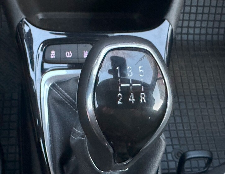 Opel Crossland X 27