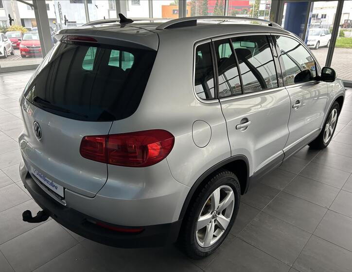 Volkswagen Tiguan 6