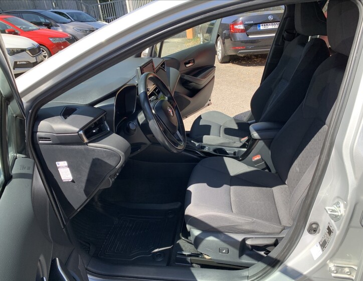 Toyota Corolla 15