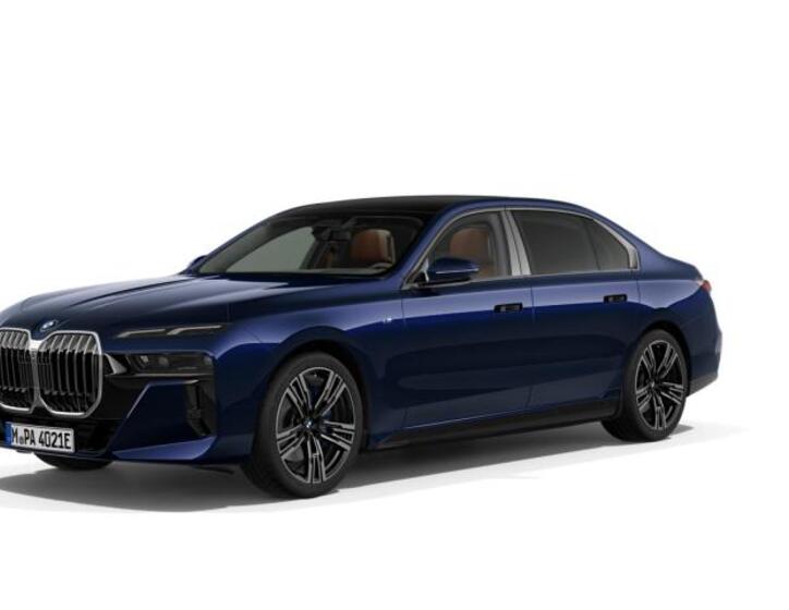 BMW i7 1