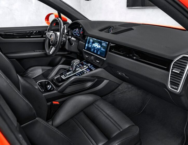 Porsche Cayenne 13